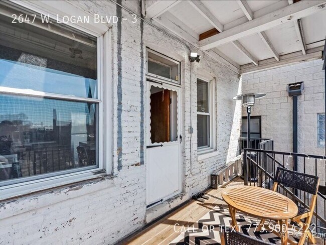 Building Photo - 2647 W Logan Blvd