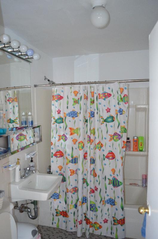 Building Photo - 50 Evergreen St