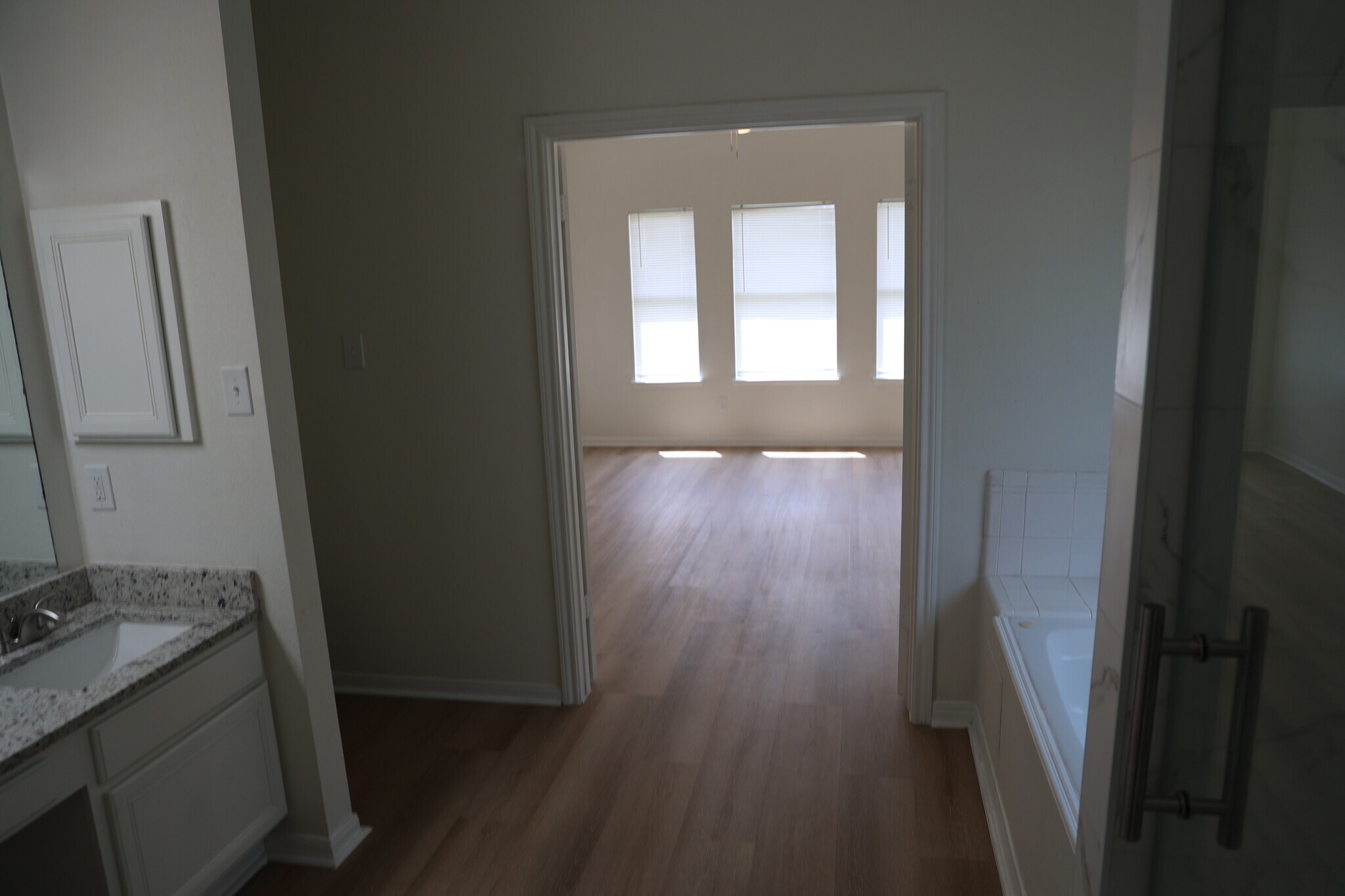 Building Photo - 13778 Sablesprings Ln