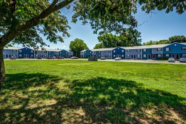 Building Photo - Come enjoy Richmond living at Colorado Manor
