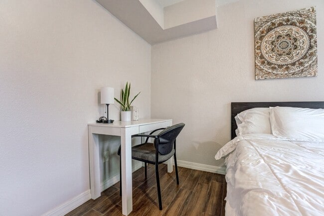 Building Photo - 2720 Truxillo St