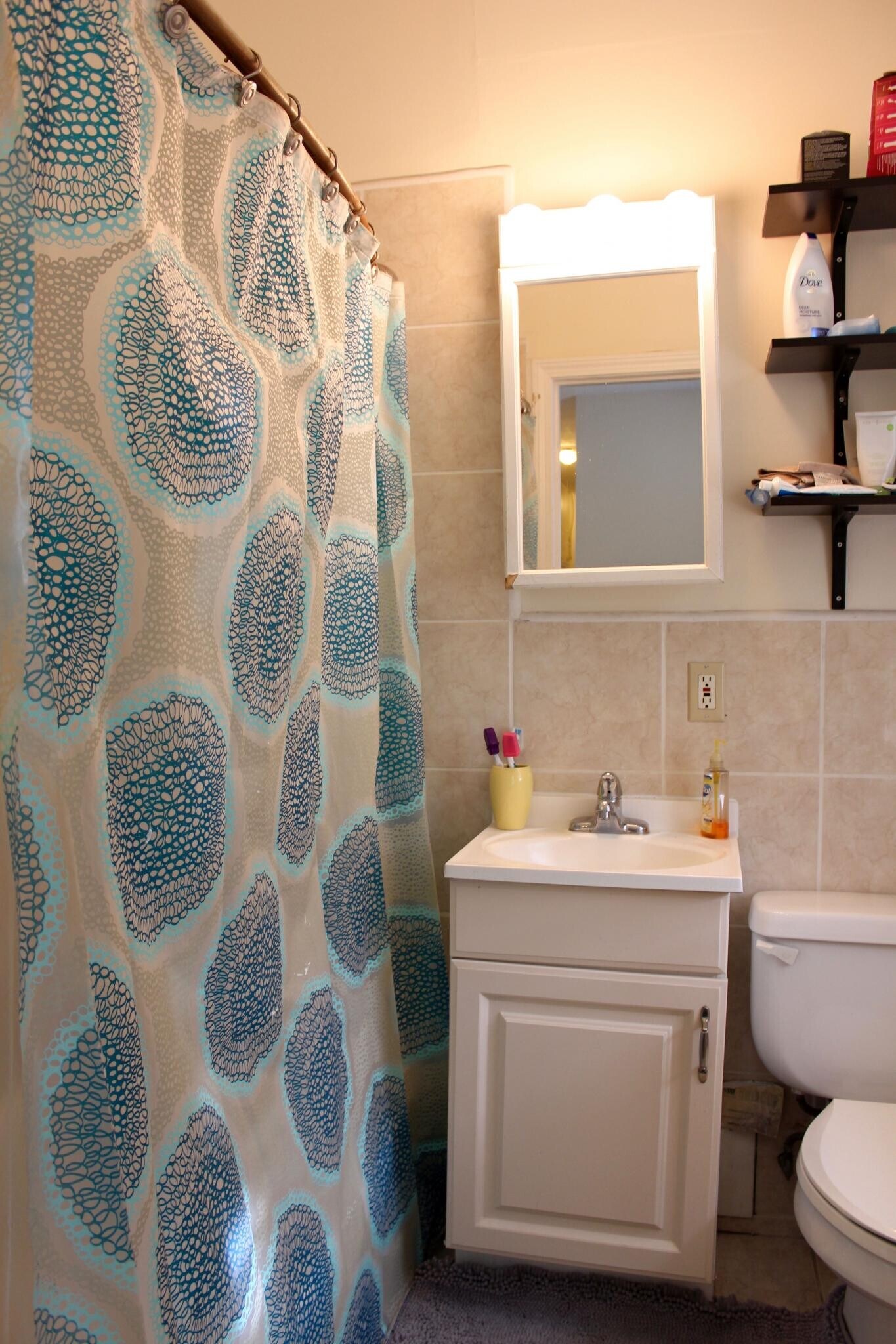 Building Photo - 461 Park Dr