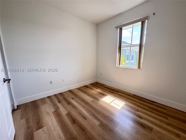 Building Photo - 11102 NW 83rd St