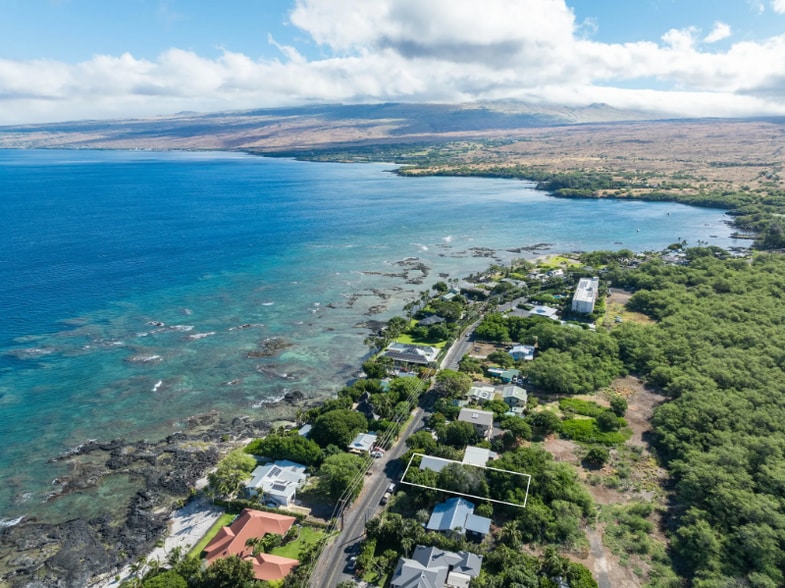 Building Photo - 69-1679 Puako