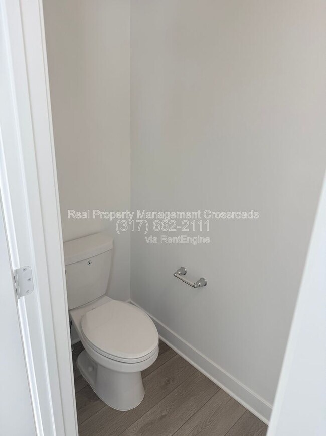 Building Photo - 6388 Tutelo Dr