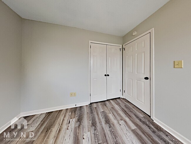 Building Photo - 2269 Belmore Ln