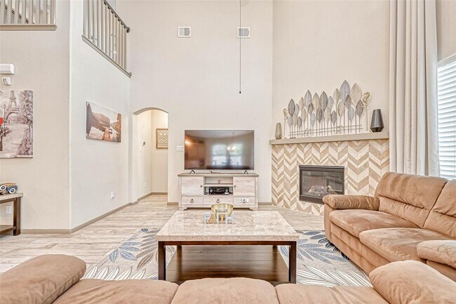 Building Photo - 127 Teralyn Grv Lp