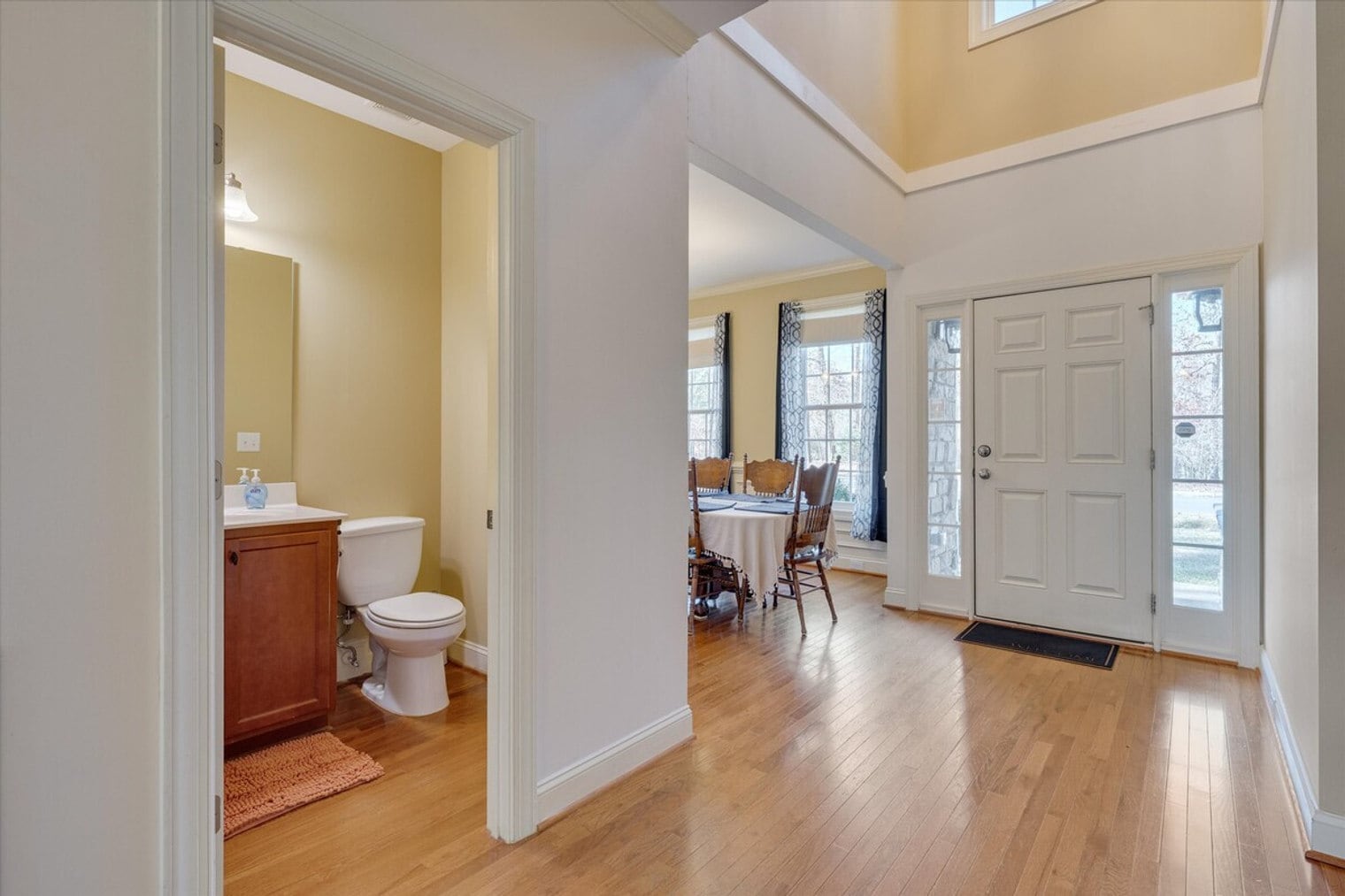 Building Photo - 320 Lawrence Rd