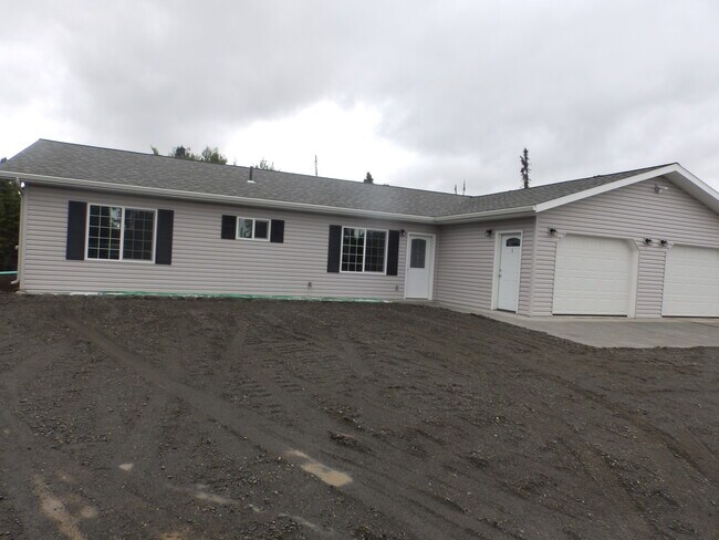 Building Photo - 36246 Irelands Way Cir