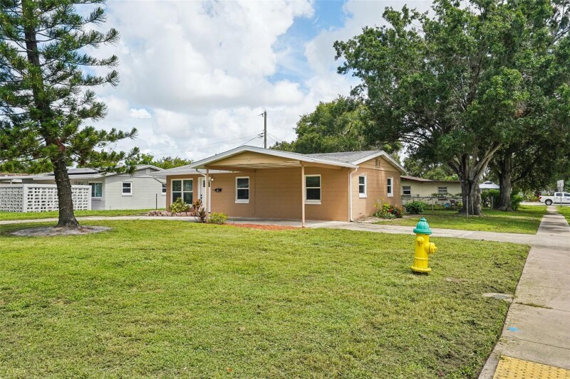 Building Photo - 5825 81st Ave