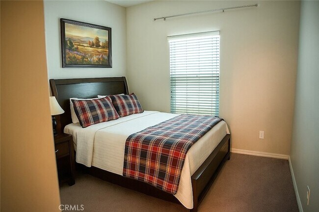 Building Photo - 26423 Rediron Ct