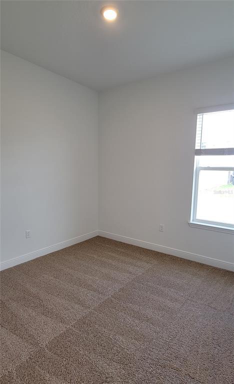 Building Photo - 15142 Lake Bessie Loop