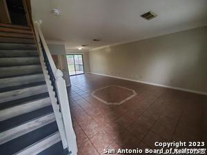 Building Photo - 5715 Allbrook