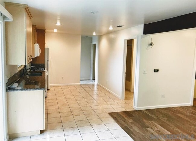 Building Photo - 1336 Bush St