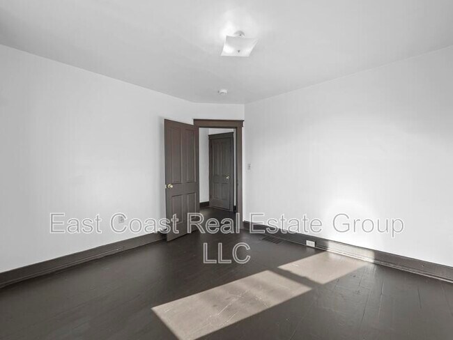 Building Photo - 111 West Side Ave