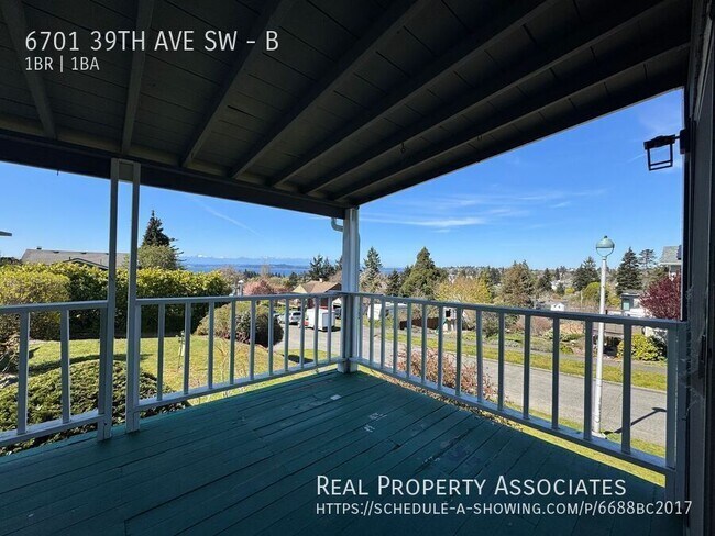 Building Photo - 6701 39th Ave SW