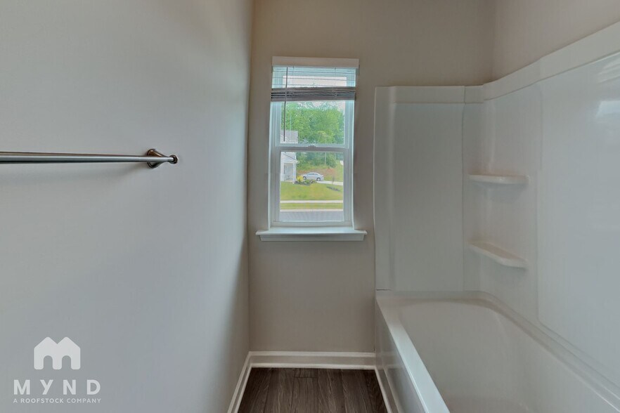 Building Photo - 7130 Amberhouse Dr