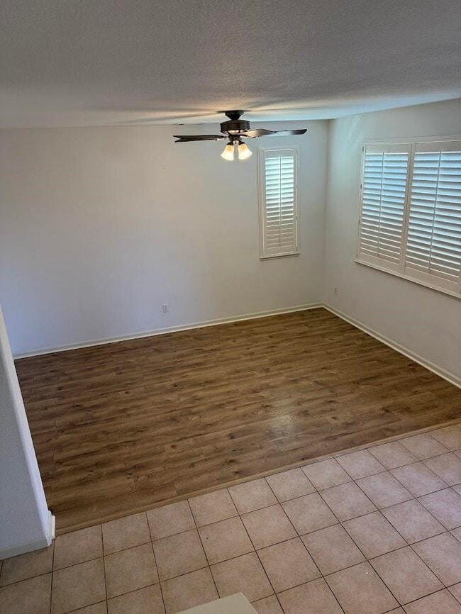 Building Photo - 236 Cogburn Way