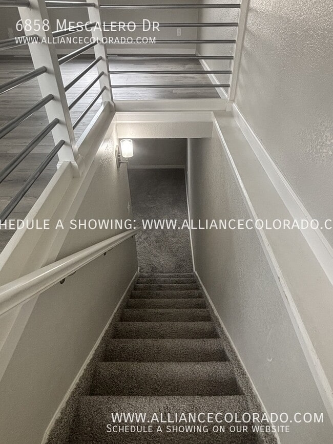 Building Photo - 6858 Mescalero Dr