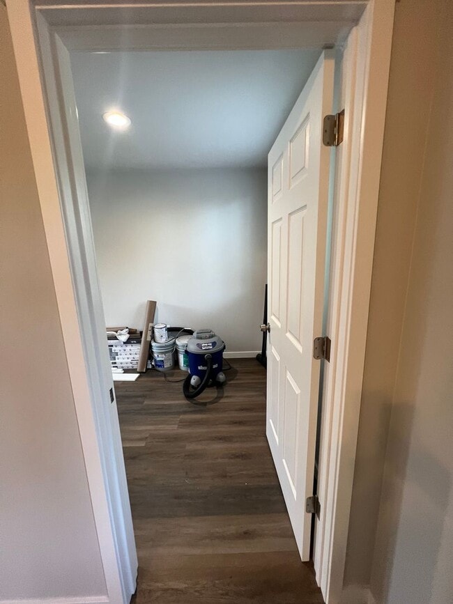 Building Photo - 2 bedroom rambler with Issaquah schools