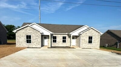 Building Photo - 332 Three Brothers Wy