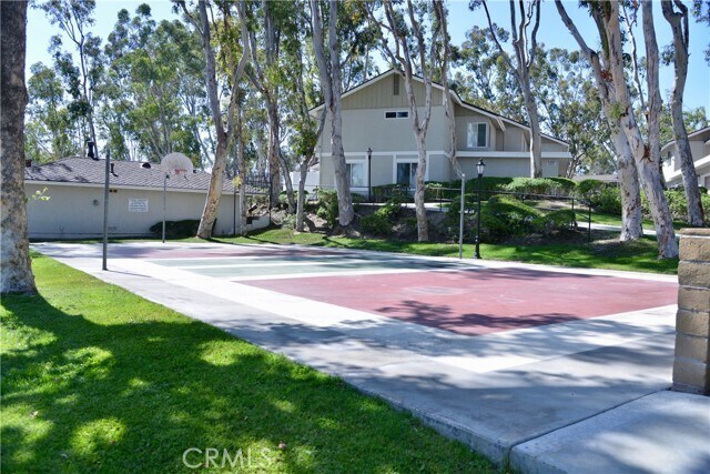 Building Photo - 2470 Coventry Cir