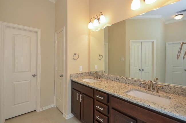 Building Photo - 3502 Fern Creek Ct
