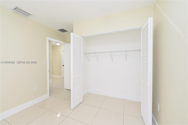 Building Photo - 4477 NW 23rd Ave