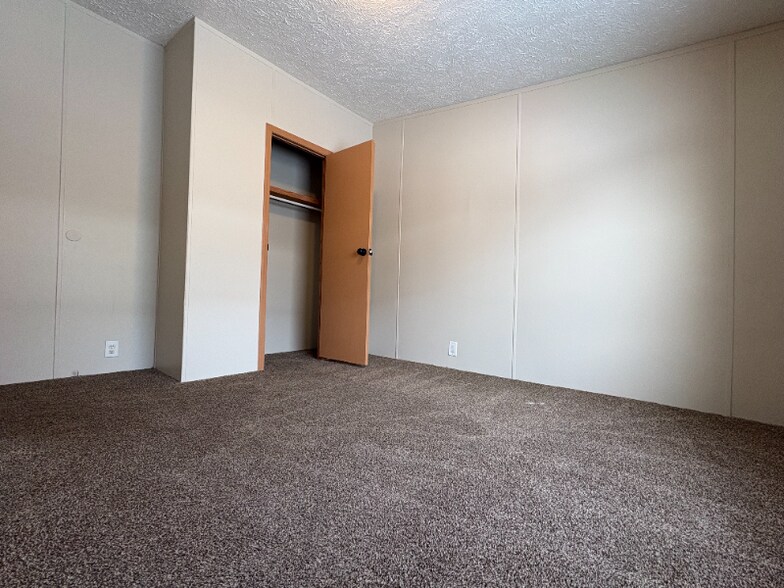 Building Photo - 134 Scarlet Oak Ln