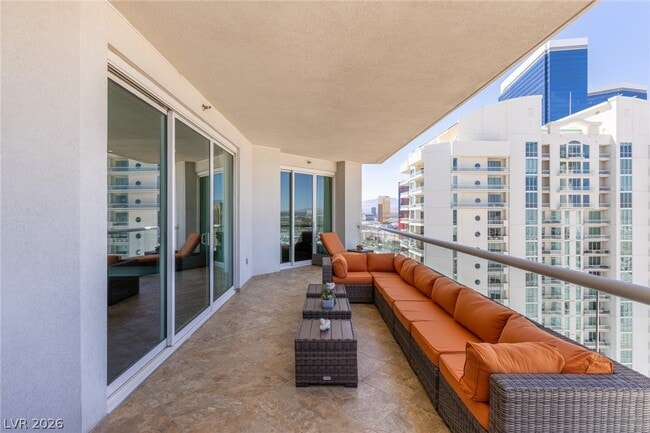 Building Photo - 2777 Paradise Rd