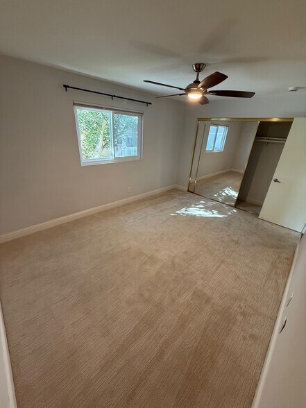 Building Photo - 4238 Vista Panorama Way