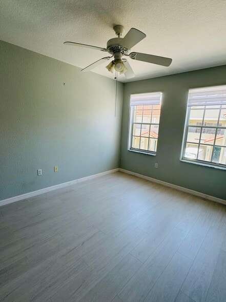 Building Photo - 1201 Belmont Pl