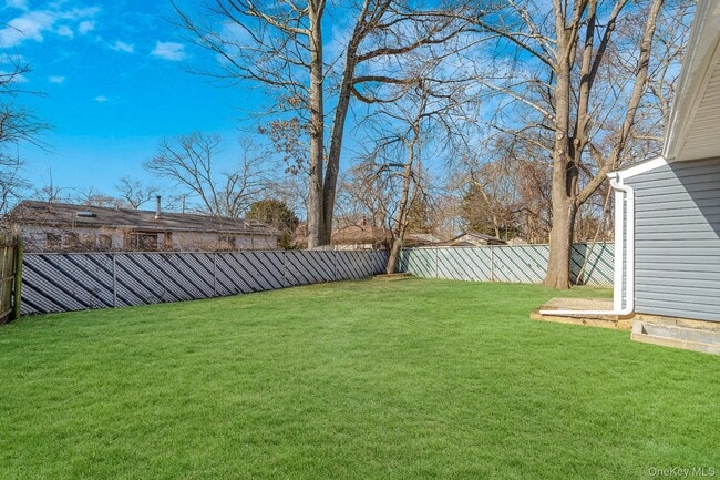 Building Photo - 18A Broadway