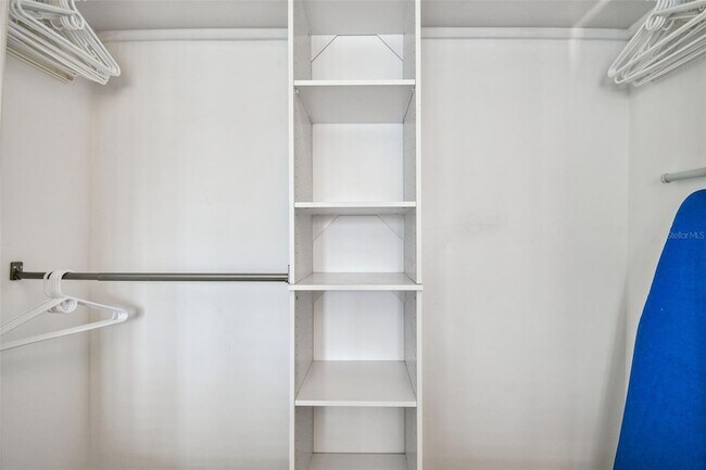 Building Photo - 8 Glencoe Pl