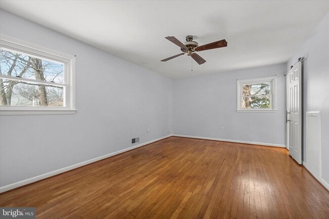 Building Photo - 9012 Vernon View Dr