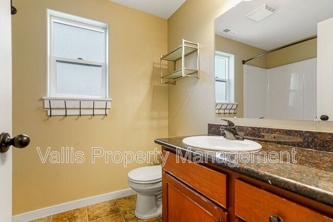 Building Photo - 2387 Equestrian Loop S