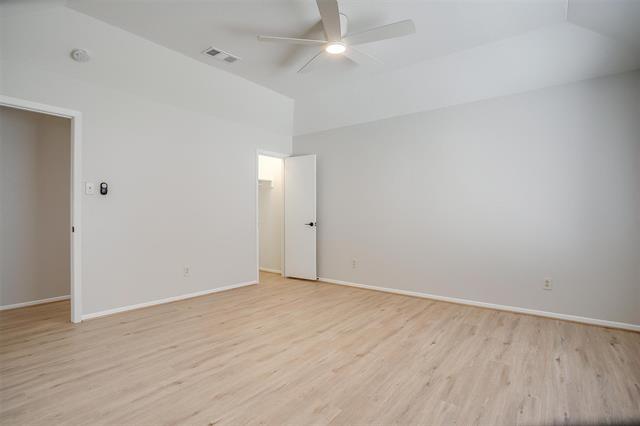 Building Photo - 4759 Fieldcrest Dr