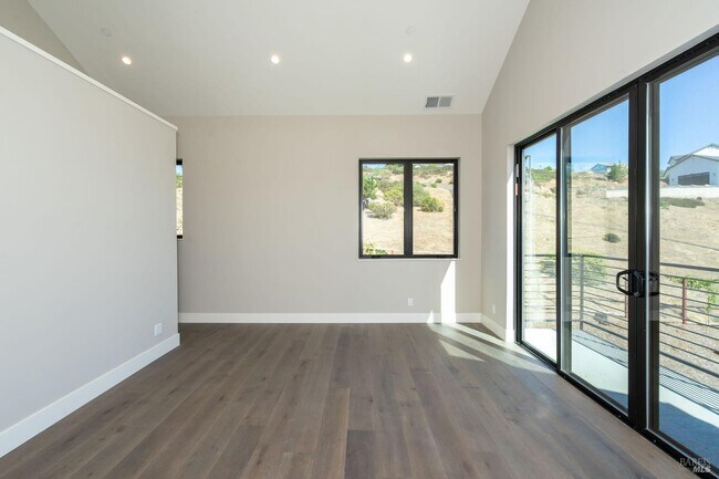 Building Photo - 3842 Horizon View Way
