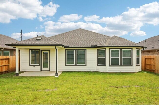 Building Photo - 6250 Brazos Trl Dr