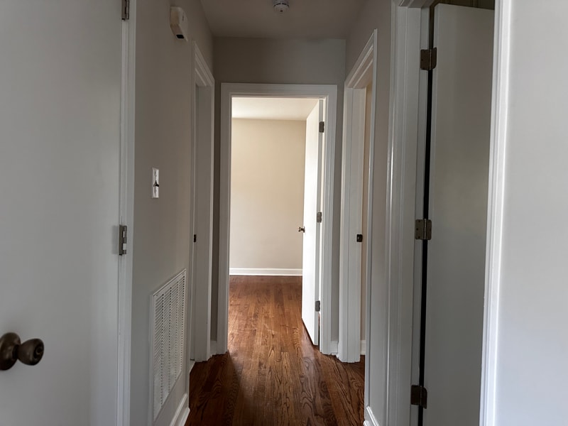 Building Photo - 2054 K Ct Ave