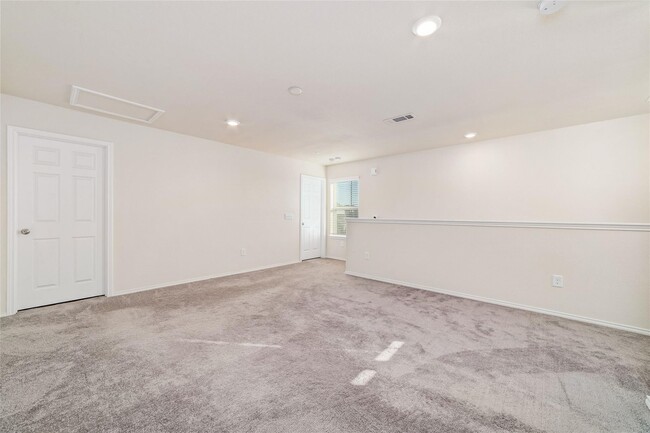 Building Photo - 5810 Dry Brush Pl