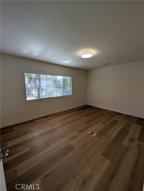 Building Photo - 1921 6th Ave