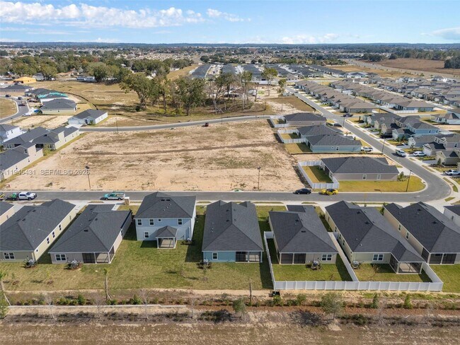 Building Photo - 8934 SW 69th Ter