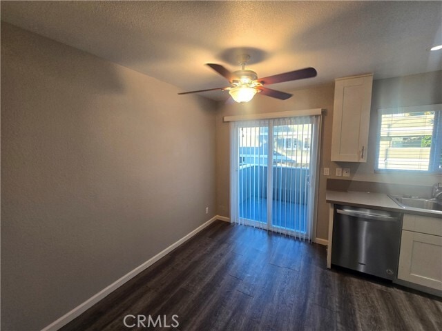 Building Photo - 7571 Warner Ave