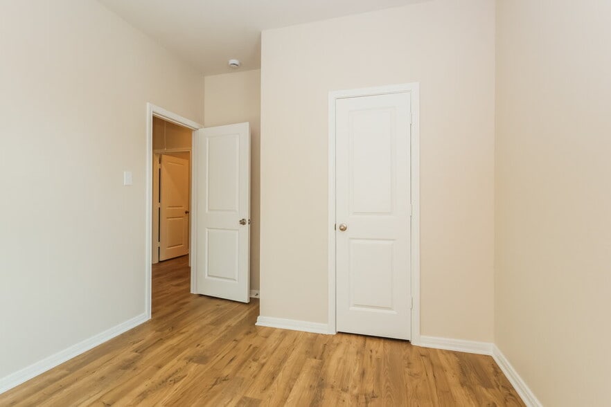 Building Photo - 408 San Miguel Crk Dr
