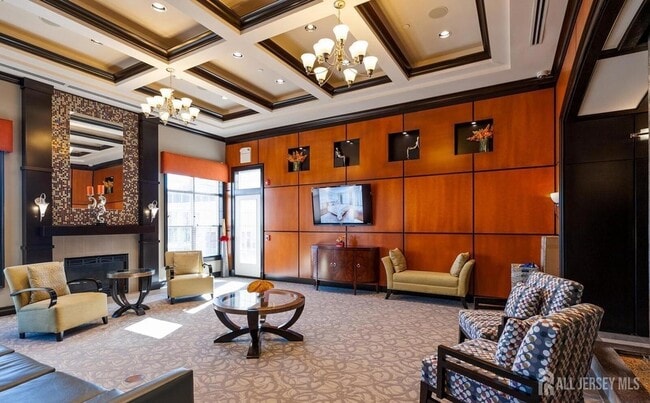 Building Photo - 944 Halifax Pl