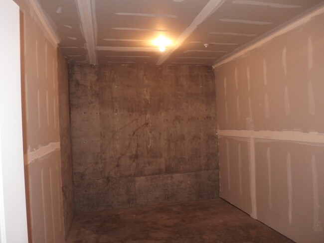 Building Photo - Blackk Cove Condo for Rent