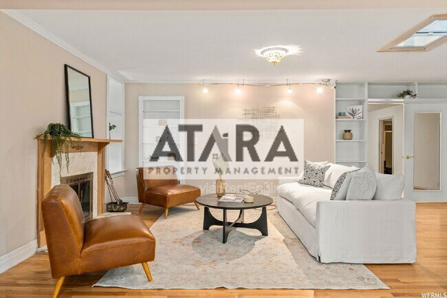 Building Photo - 1577 E Tomahawk Dr
