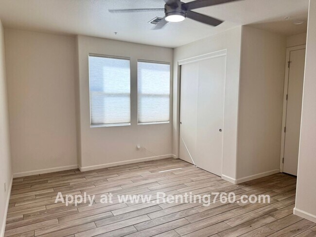 Building Photo - Prestigious Updated Home In Sage Estates