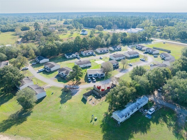 Building Photo - 30841 Clyde Ln